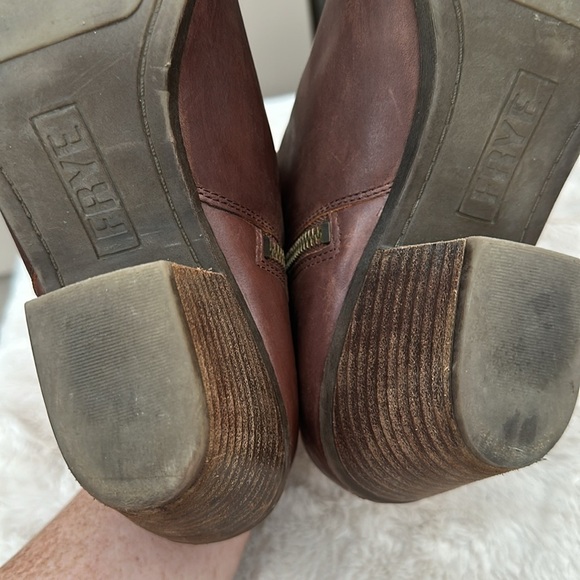 Frye Brown Leather Ankle Booties with Side Zipper Size 9 - Picture 8 of 9